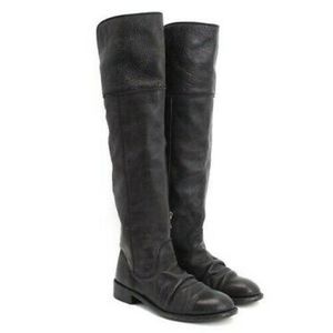 Size 10 Living Darwin boots by John Fluevog